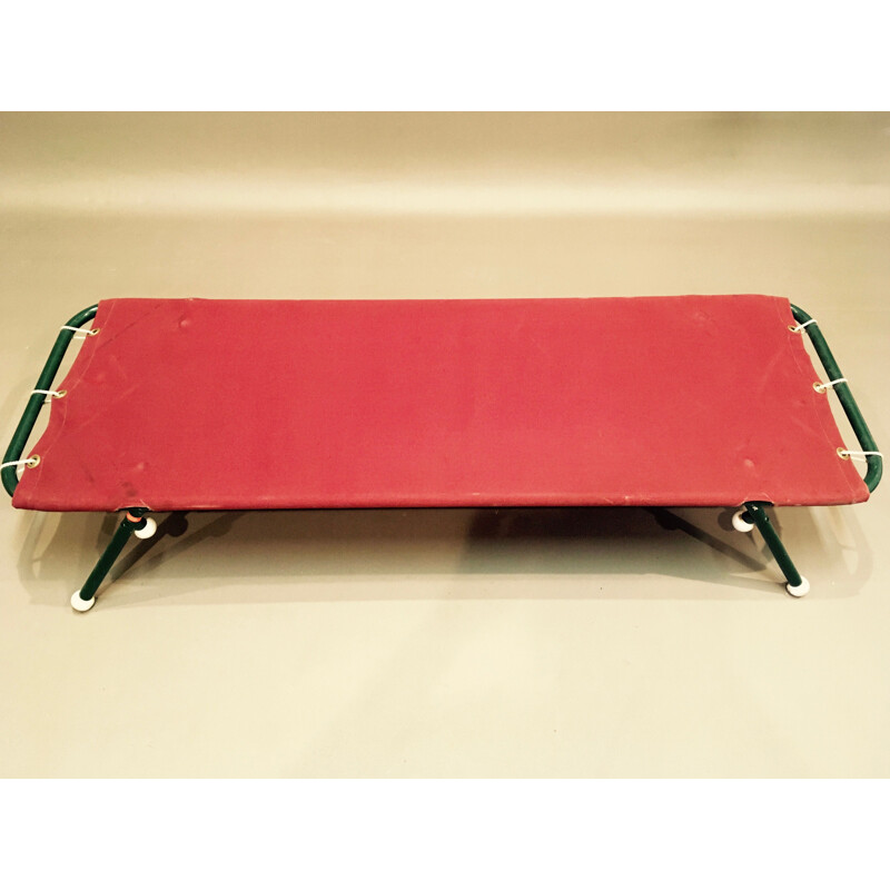 Set of 10 vintage folding beds in metal and red fabric 1950