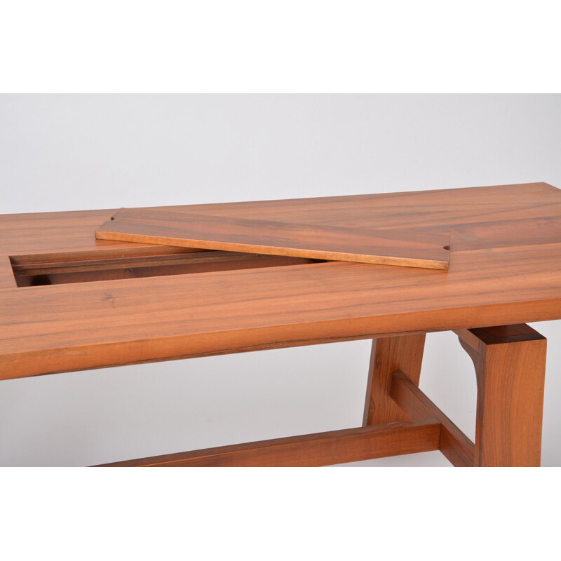 Vintage italian walnut veneered table for Bernini 1964