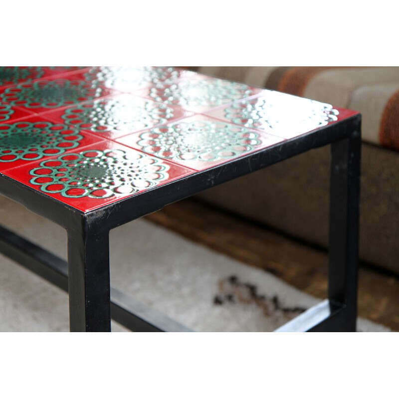 Vintage red and turquoise table in ceramic and metal 1960