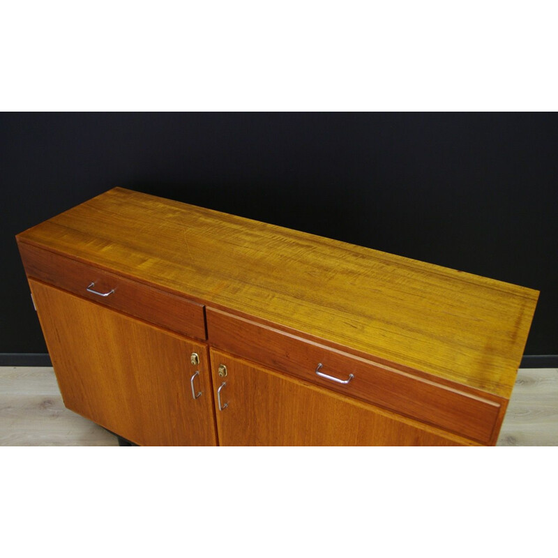 Vintage scandinavian teak cabinet 1960