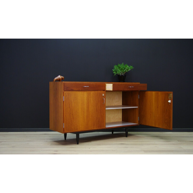 Vintage scandinavian teak cabinet 1960