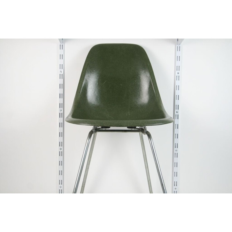 Vintage chair dsx green forest by Eames Herman Miller fiberglass