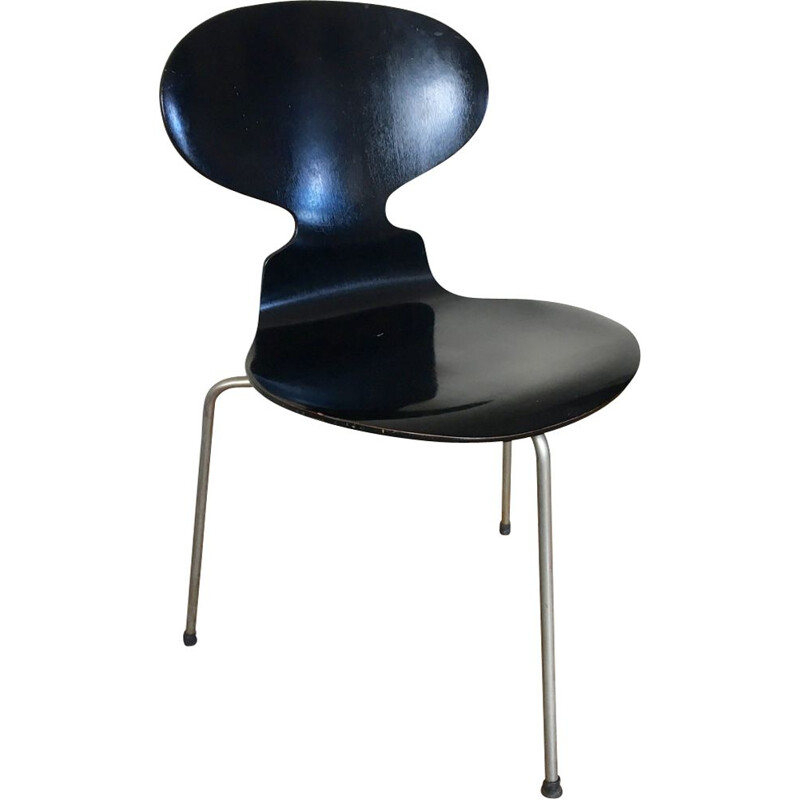 Vintage black metal tripod Fourmi chair for Fritz Hansen