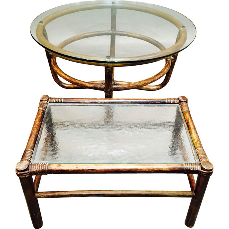 Set of 2 vintage coffee tables in glass and rattan