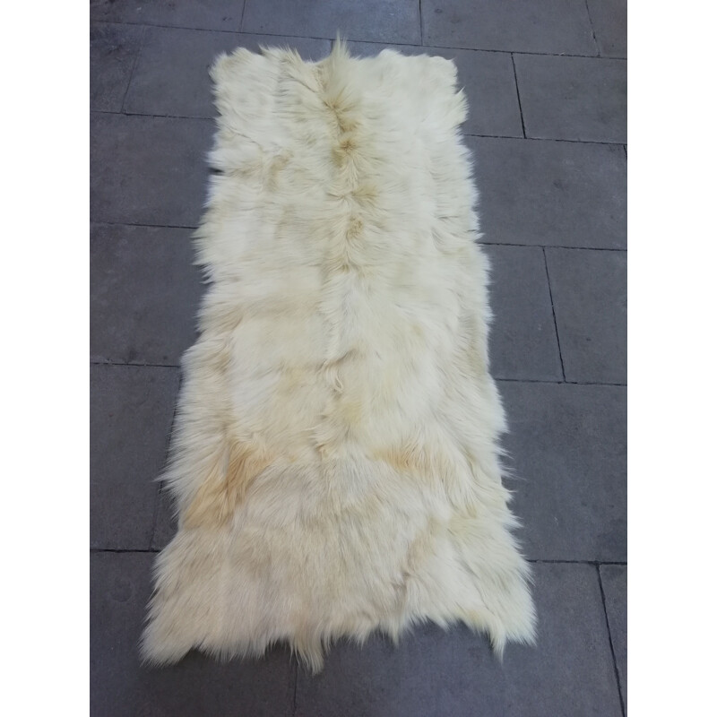 Tapis vintage blanc