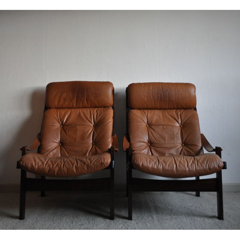 Set of 2 vintage hunter highback lounge chair by Torbjørn Afdal for Bruksbo