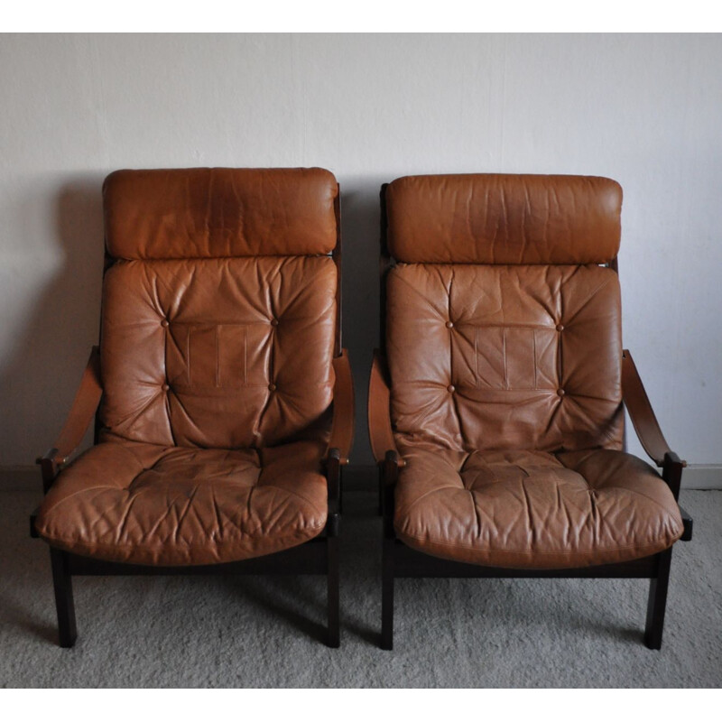 Set of 2 vintage hunter highback lounge chair by Torbjørn Afdal for Bruksbo