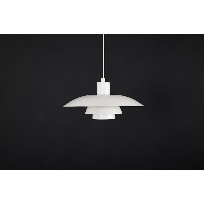 White PH43 pendant lamp by Poul Henningsen