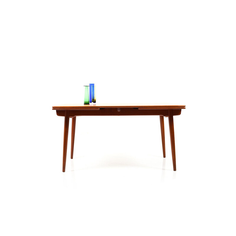 AT-312 table in teak by Hans J. Wegner