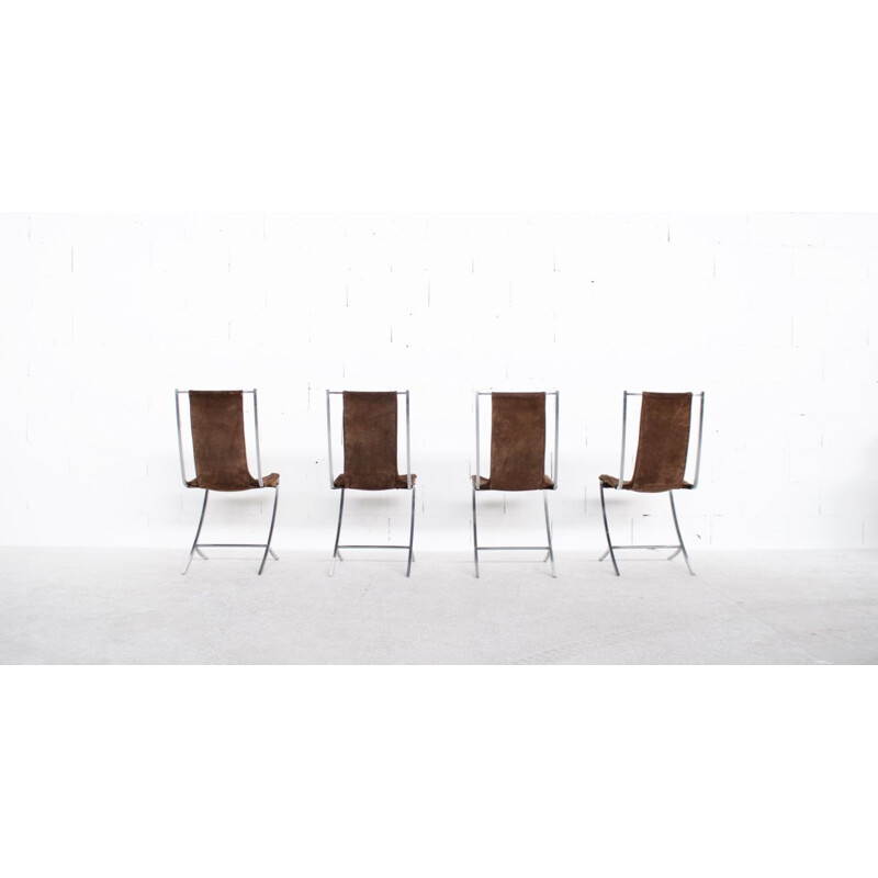 Suite de 4 chaises en velours marron par Pierre Cardin