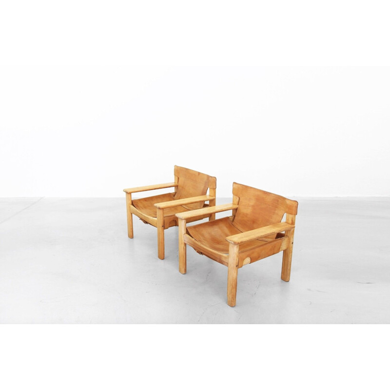 Set of 2 vintage lounge chairs by Bernt Petersen
