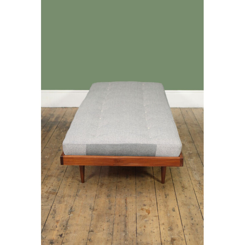 Vintage Daybed Danish in teak 1950s