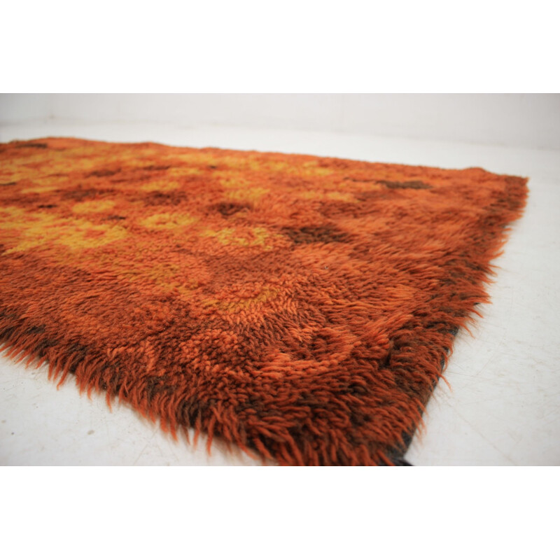 Vintage Danish orange wool carpet in Danish EGERYA