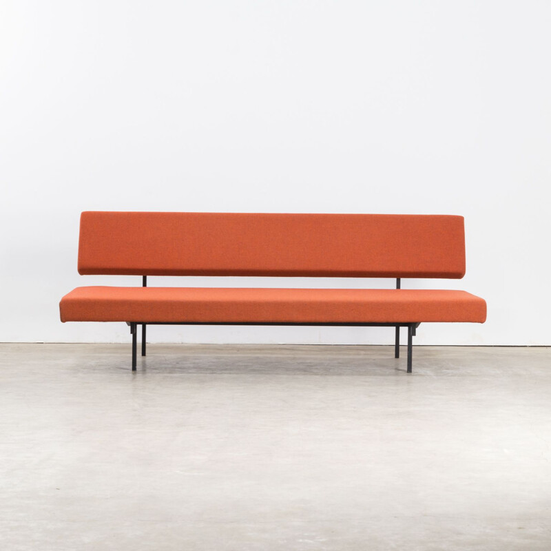 Vintage sofa orange, Gijs van der Sluis model 540