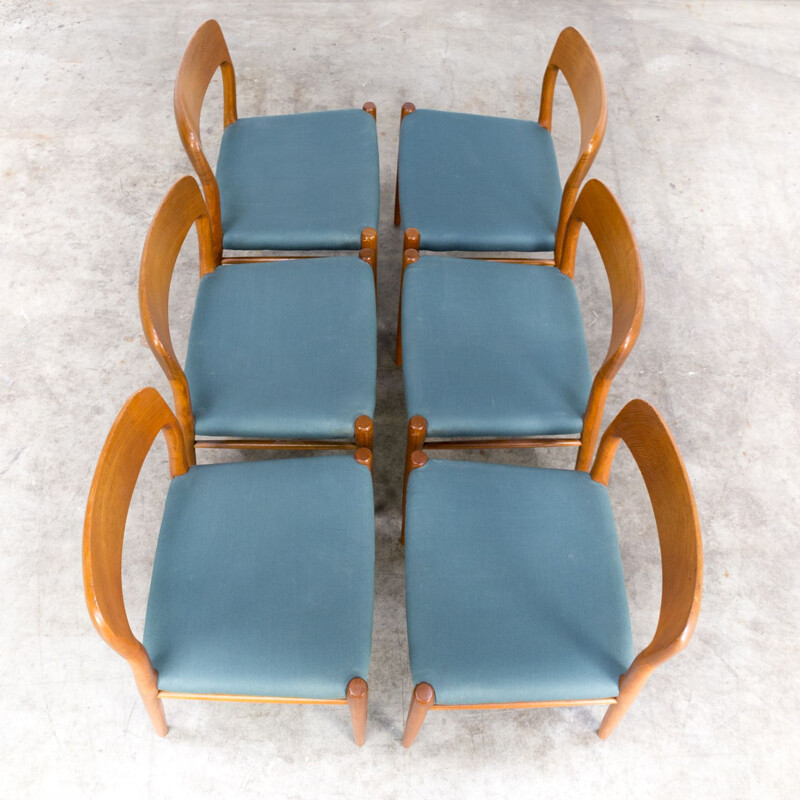 Suite de 6 chaises vintage modèle 75 par Niels O. Møller pour J.L. Møller