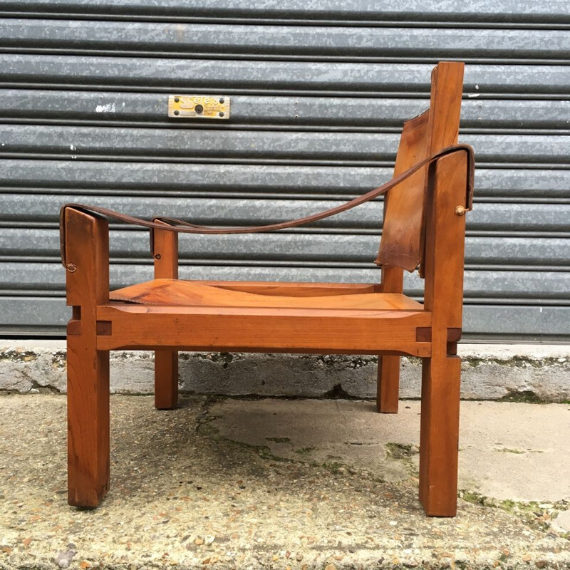 Vintage armchair S10 "Sahara" in leather and elm by Pierre Chapo Circa 1960