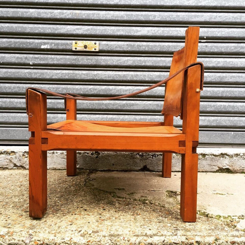 Vintage armchair S10 "Sahara" in leather and elm by Pierre Chapo Circa 1960