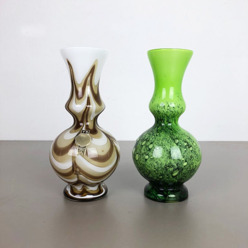 Set of 2 vintage opaline italian pop art vases 1970