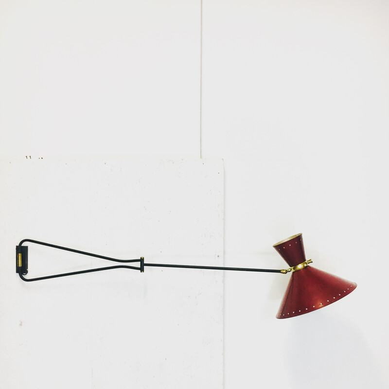 Vintage Diabolo sconce for Lunel in brass and red steel