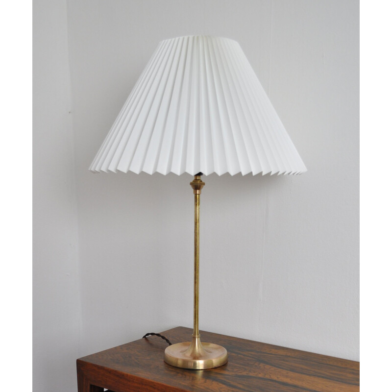 Table lamp designed by Esben Klint for Le Klint