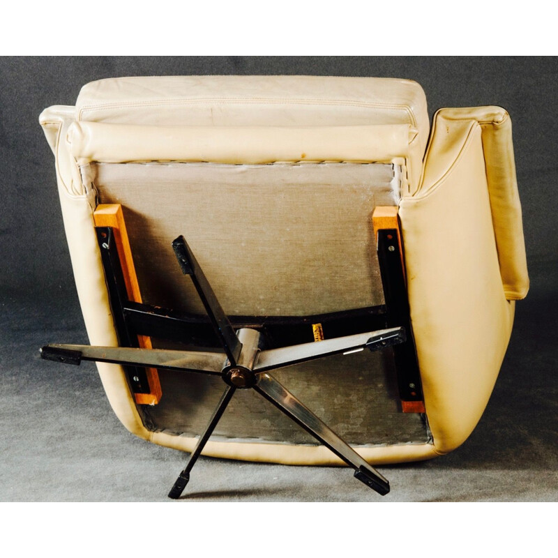 Vintage swiveling armchair in leather and metal 1960