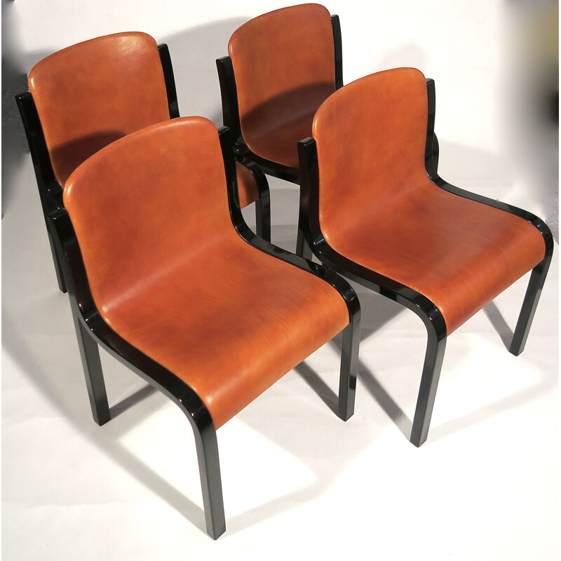 Set of 4 MITO leather chairs by Carlo Bartoli