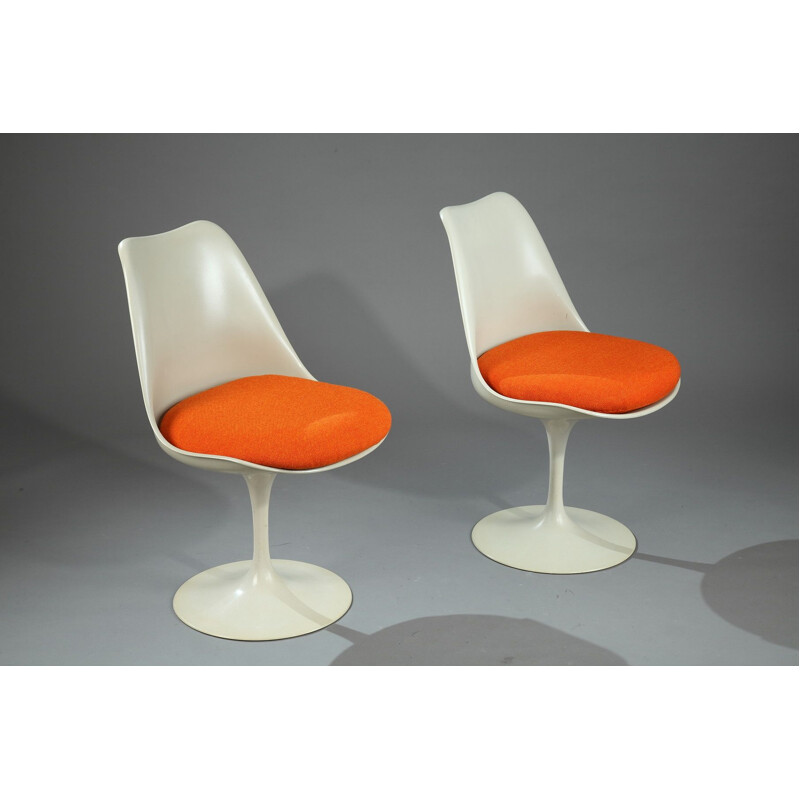 Vintage Tulip chairs for Knoll in beige metal and orange fabric