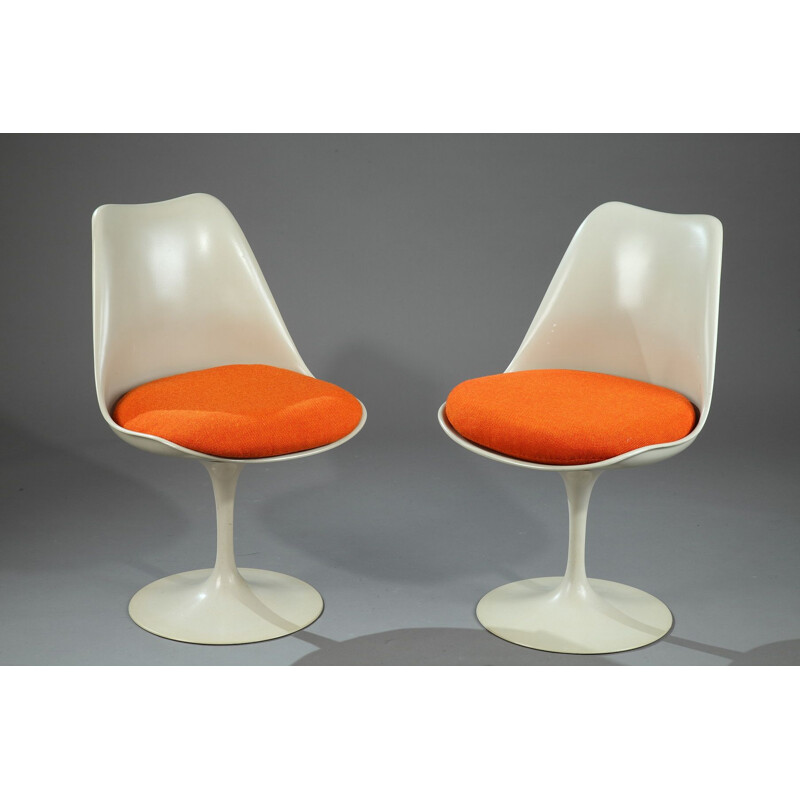 Vintage Tulip chairs for Knoll in beige metal and orange fabric
