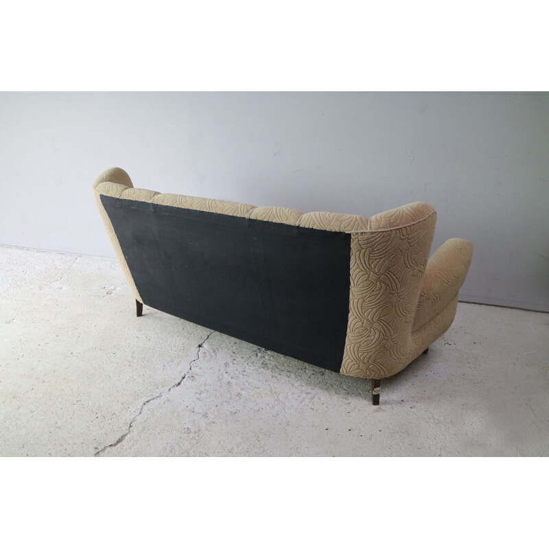 Scandinavian beige sofa in wool