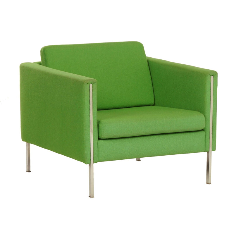 Green 442 armchair by Pierre Paulin for Artifort