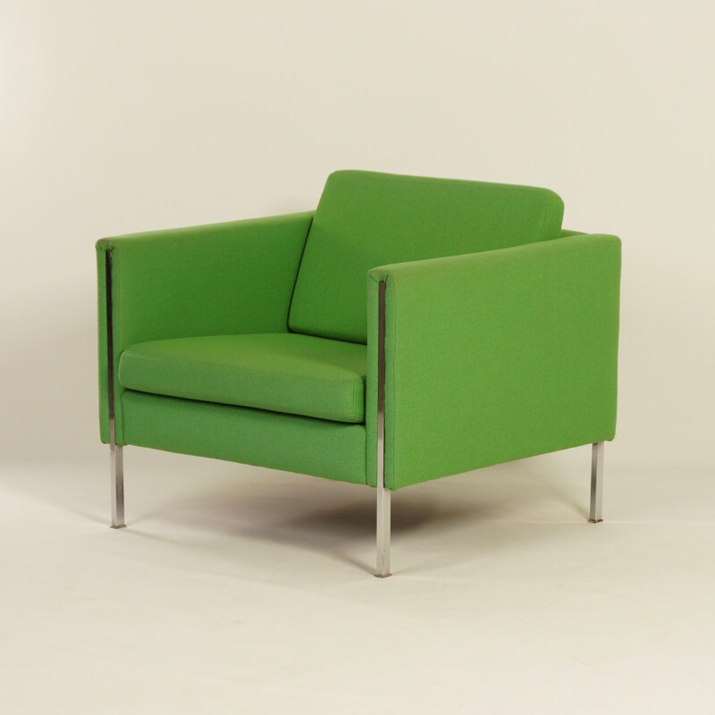 Green 442 armchair by Pierre Paulin for Artifort