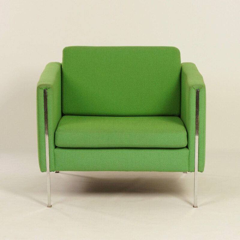 Green 442 armchair by Pierre Paulin for Artifort