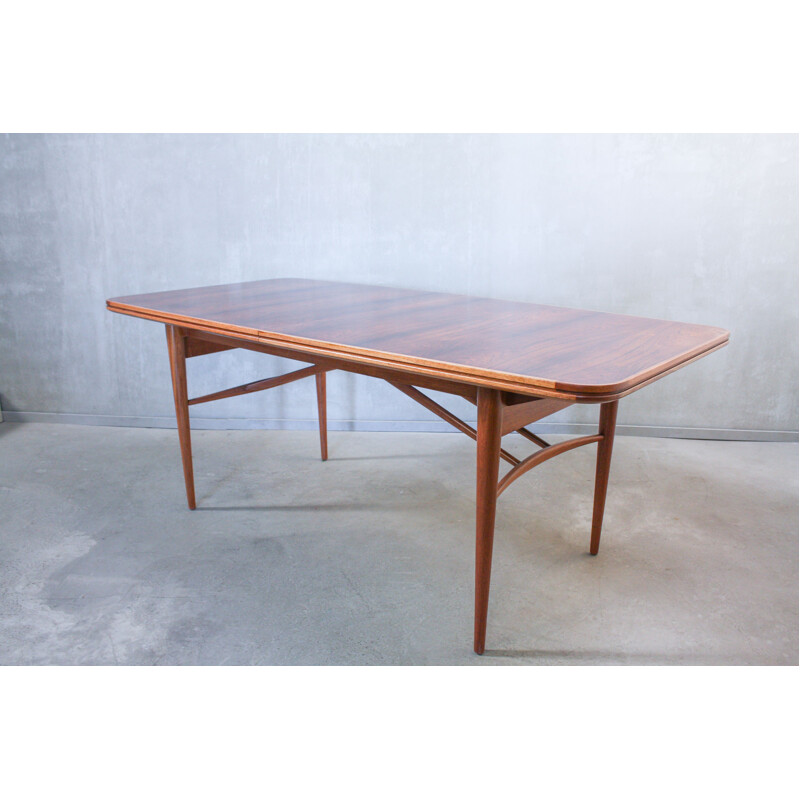 Extendable rosewood table by Robert Heritage for Archie Shine