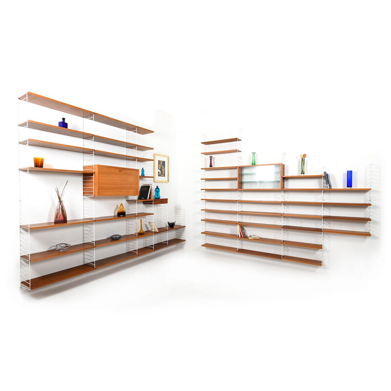 Vintage shelving system in teak by Nisse Strinning