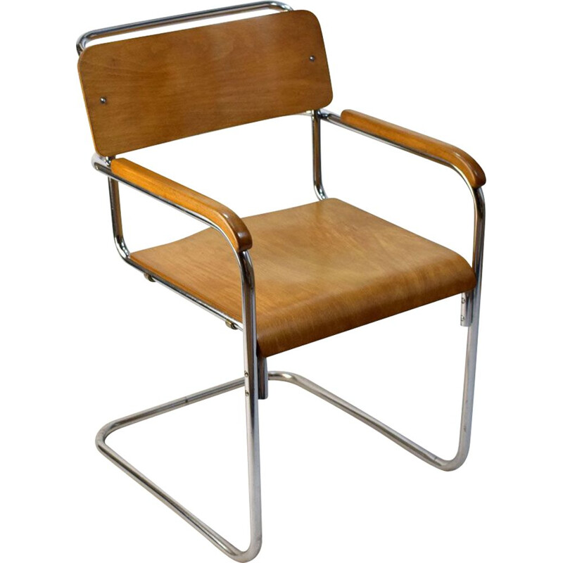 Vintage wooden chair by Thonet