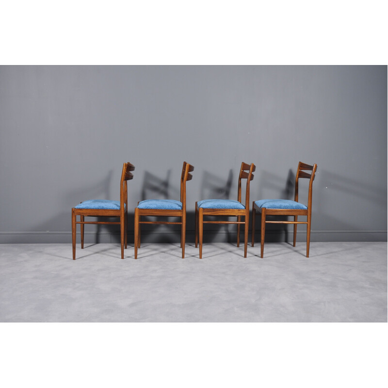 Set of 4 vintage scandinavian chairs in rosewood and blue fabric 1960