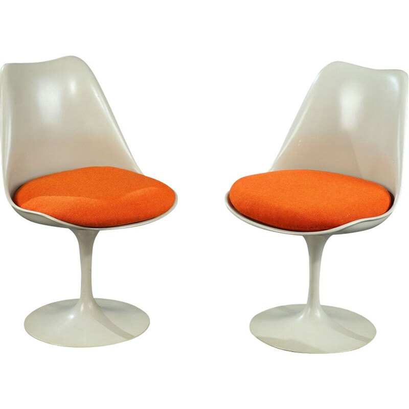 Vintage Tulip chairs for Knoll in beige metal and orange fabric