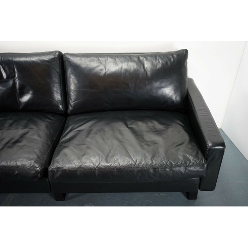 Conseta sofa in black leather