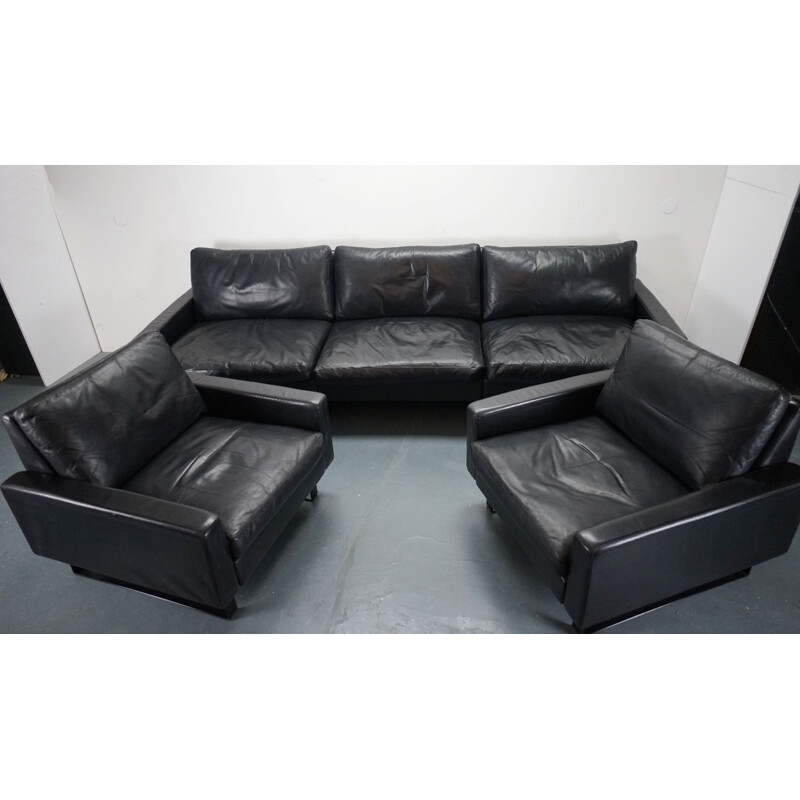 Conseta sofa in black leather