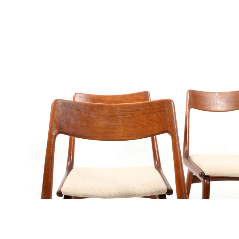 Set of 6 vintage boomerang teak chairs by Alfred Christensen