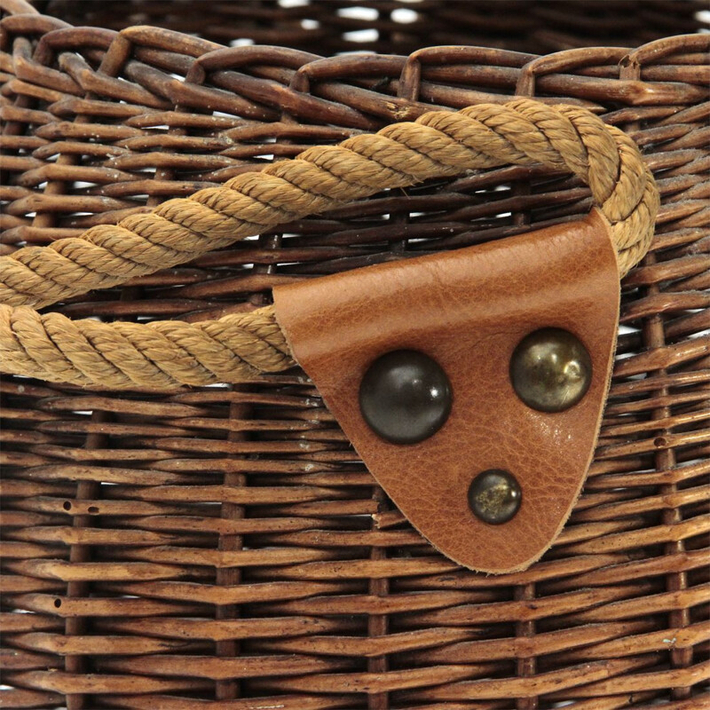 Vintage Italian wicker basket with rope handle 1950s