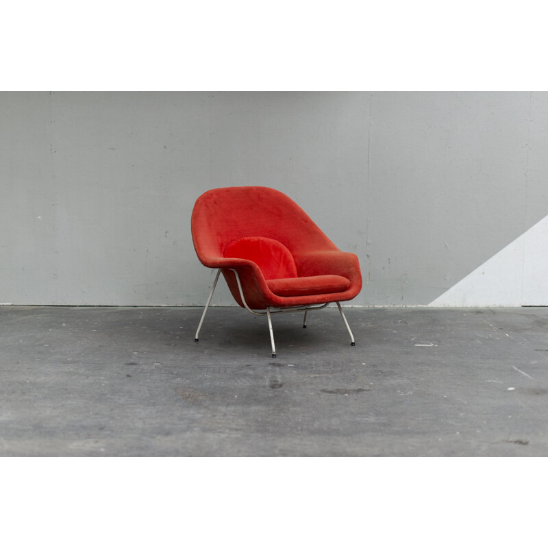 Vintage armchair Womb Chair by knoll