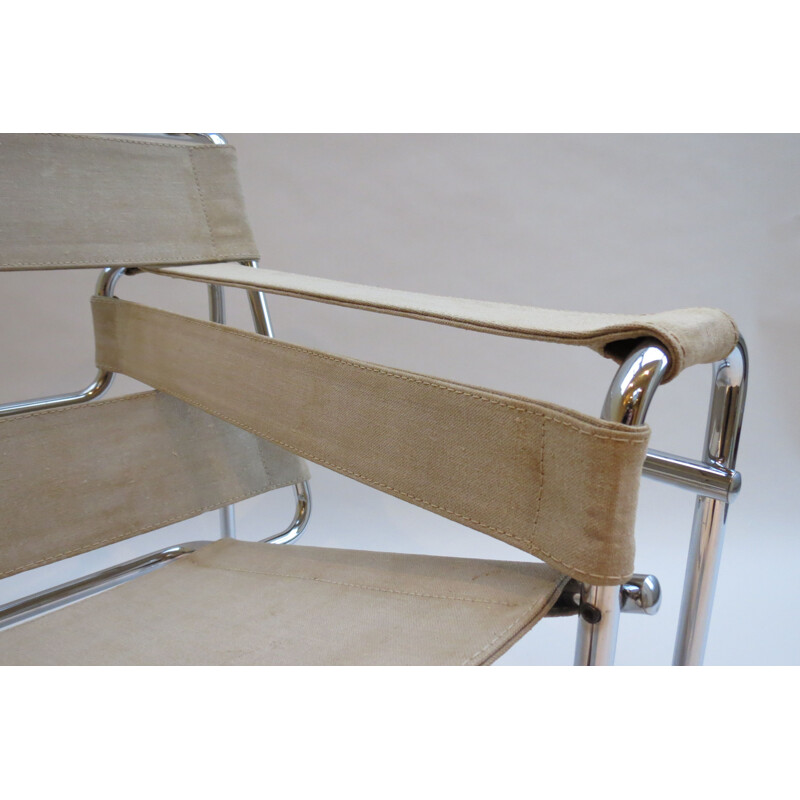Vintage Wassily B3 chair by Marcel Breuer for Gavina in canvas