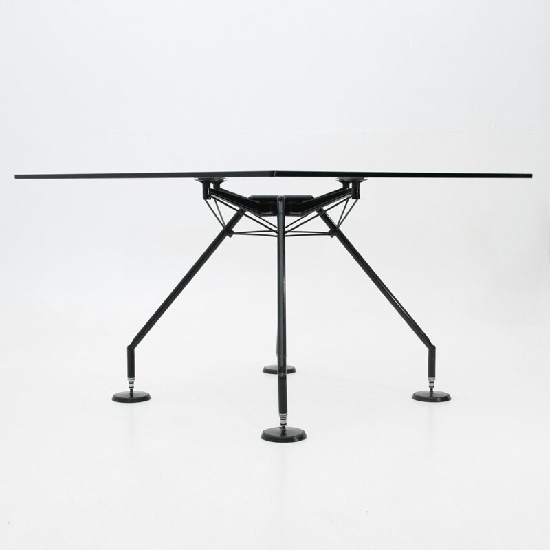 Vintage Nomos table by Norman Foster for Tecno