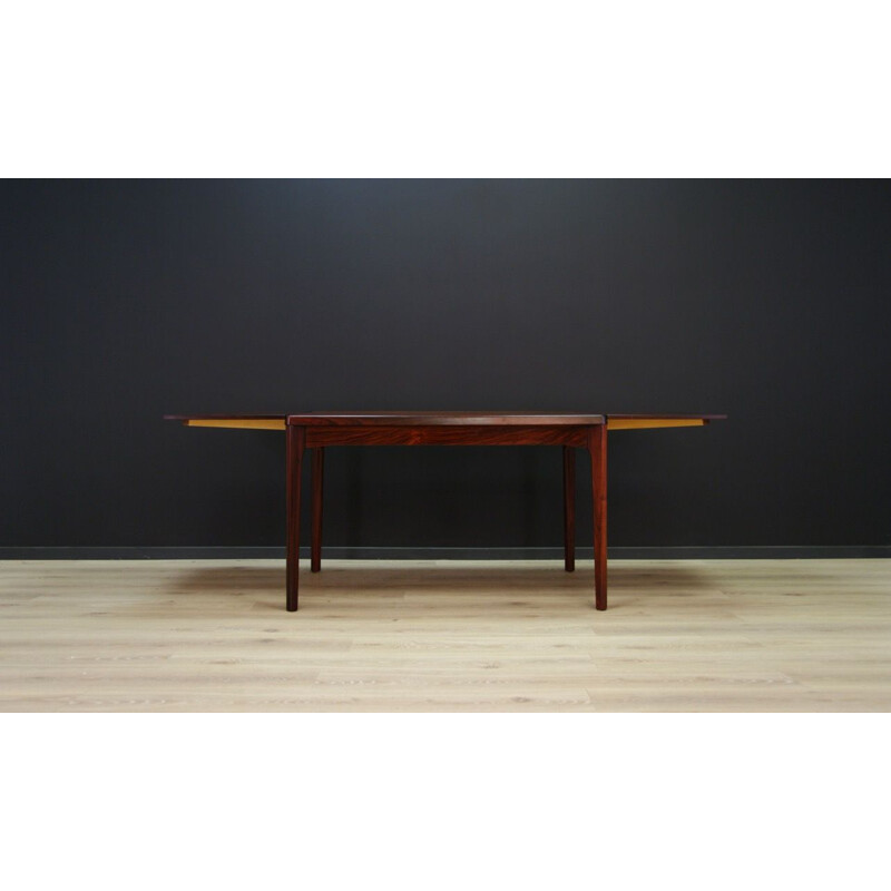 Table vintage danoise en palissandre par H. Kjaernulf