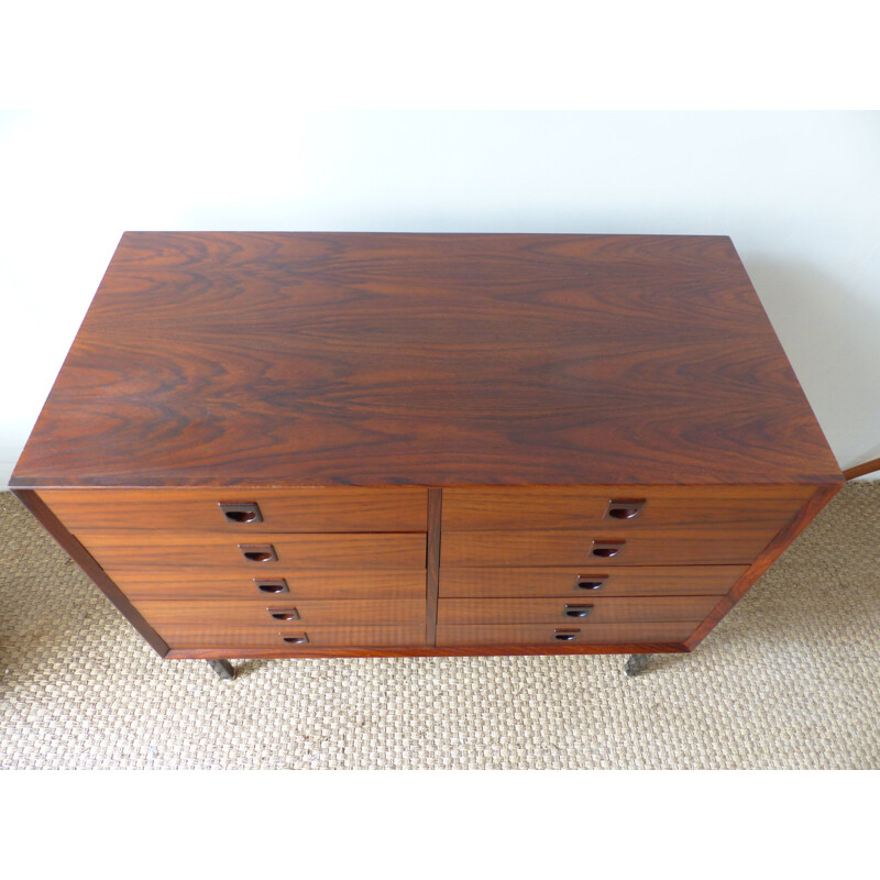 Vintage scandinavian chest of drawers in Rio rosewood