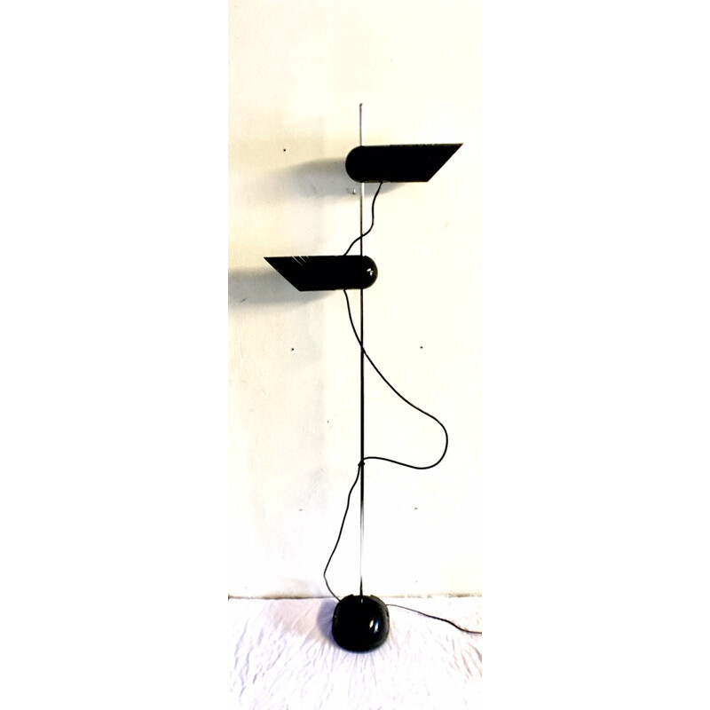 Lampadaire noir vintage par Harvey Guzzini