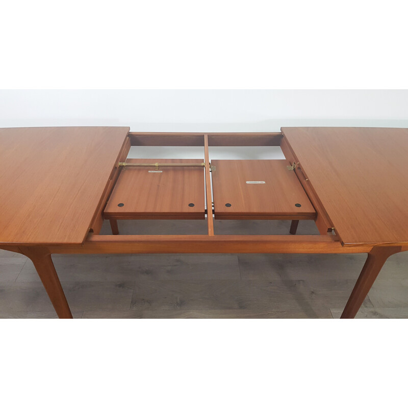 Vintage extending table for McIntosh in teak 1960s