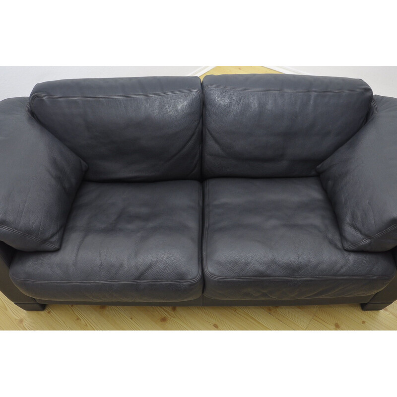 DS17 sofa in black leather from De Sede