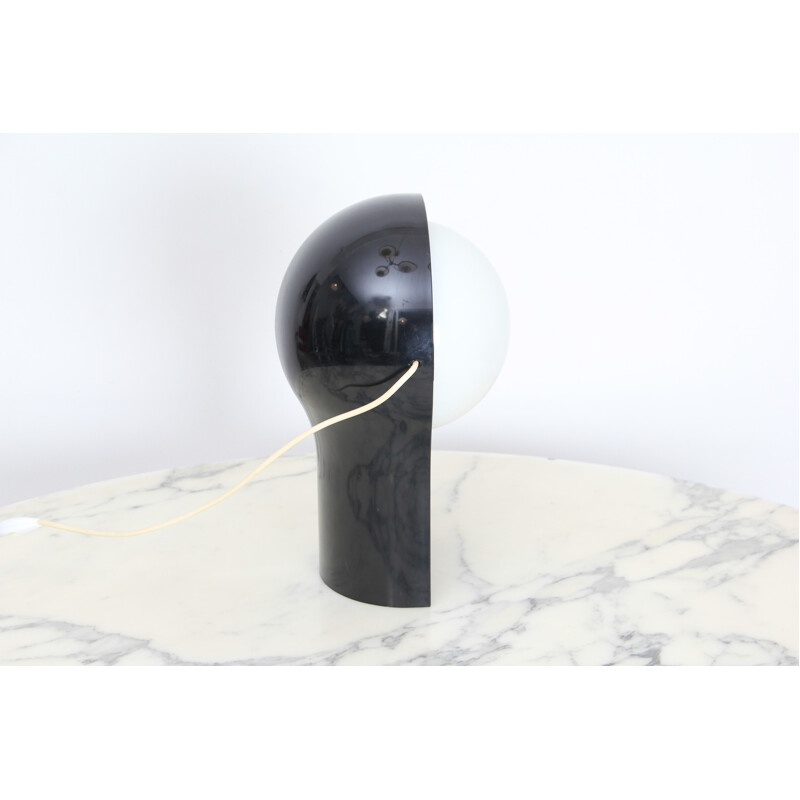 Black and white Telegono lamp, Vico MAGISTRTTI - 1968